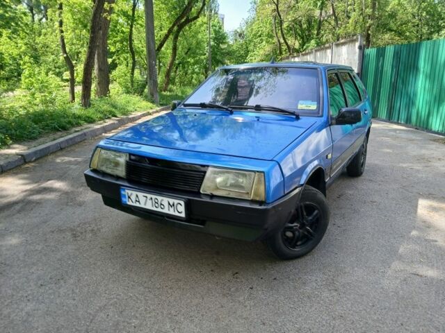 Синий ВАЗ 2109, объемом двигателя 1.1 л и пробегом 240 тыс. км за 799 $, фото 1 на Automoto.ua