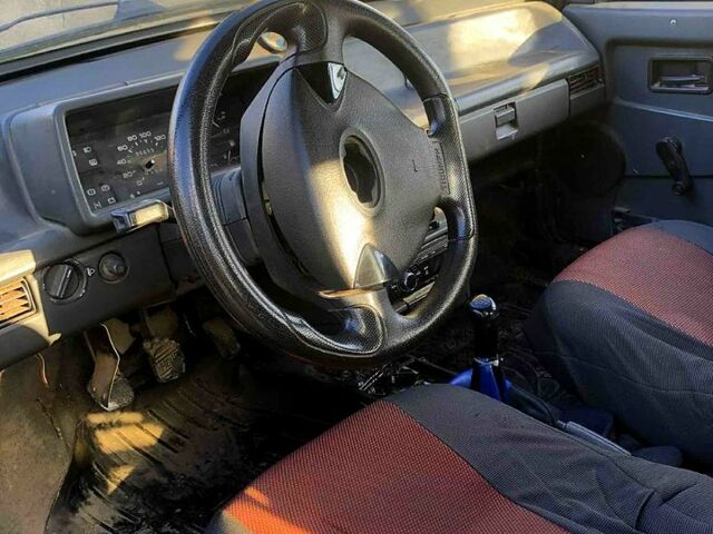 Синий ВАЗ 2109, объемом двигателя 1.5 л и пробегом 90 тыс. км за 750 $, фото 1 на Automoto.ua