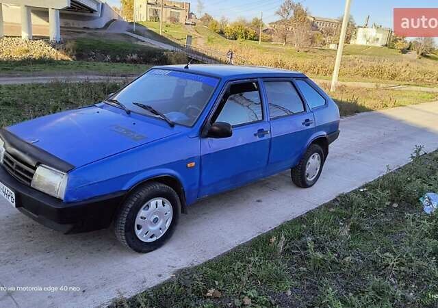 Синий ВАЗ 2109, объемом двигателя 1.5 л и пробегом 222 тыс. км за 850 $, фото 1 на Automoto.ua