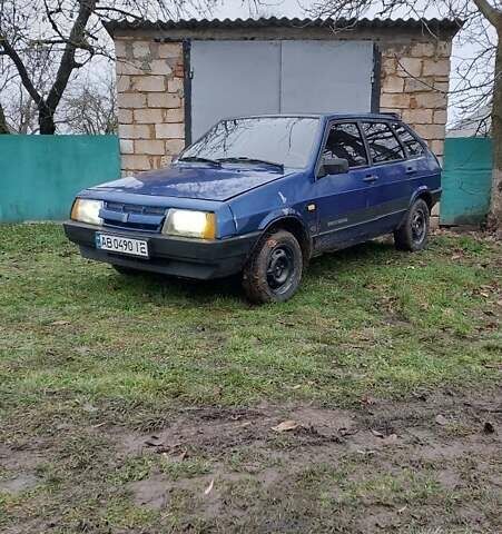 Синій ВАЗ 2109, об'ємом двигуна 1.5 л та пробігом 99 тис. км за 1250 $, фото 1 на Automoto.ua