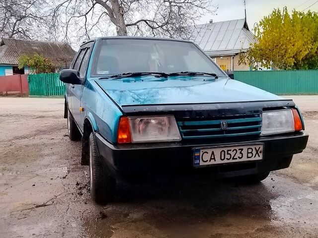 Синий ВАЗ 2109, объемом двигателя 1.3 л и пробегом 50 тыс. км за 800 $, фото 1 на Automoto.ua