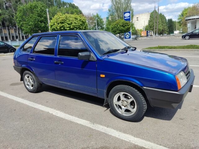 Синий ВАЗ 2109, объемом двигателя 1.3 л и пробегом 1 тыс. км за 800 $, фото 1 на Automoto.ua