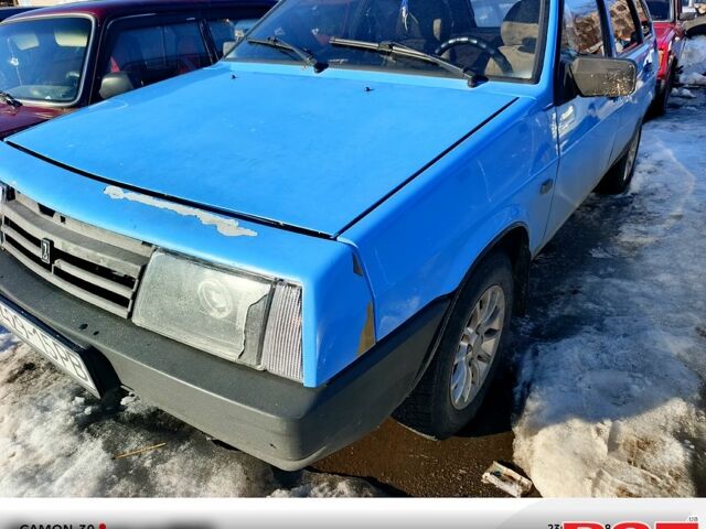 Синий ВАЗ 2109, объемом двигателя 1.3 л и пробегом 220 тыс. км за 1000 $, фото 1 на Automoto.ua