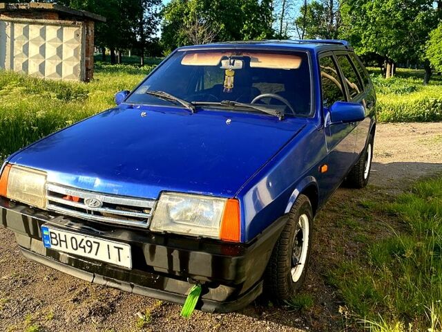 Синий ВАЗ 2109, объемом двигателя 1.5 л и пробегом 111 тыс. км за 1000 $, фото 1 на Automoto.ua