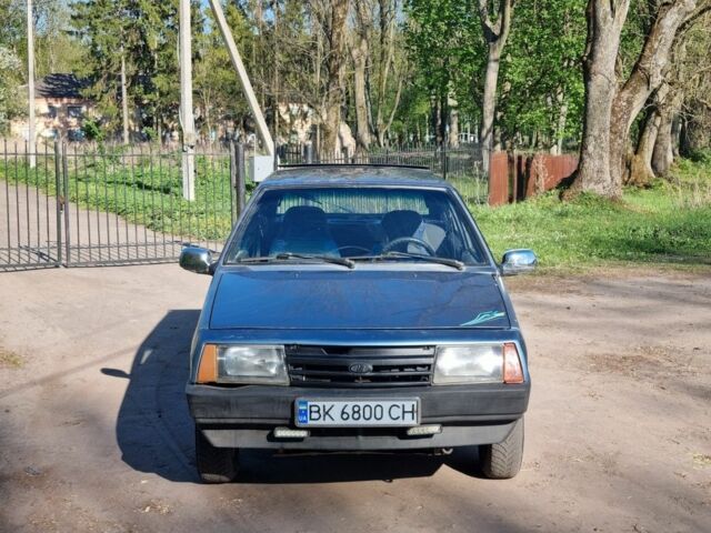 Синий ВАЗ 2109, объемом двигателя 1.3 л и пробегом 150 тыс. км за 500 $, фото 1 на Automoto.ua
