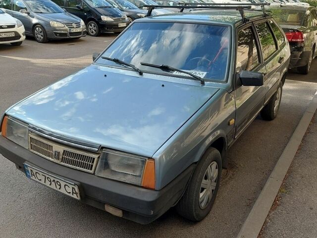 Синий ВАЗ 2109, объемом двигателя 1.3 л и пробегом 270 тыс. км за 950 $, фото 1 на Automoto.ua