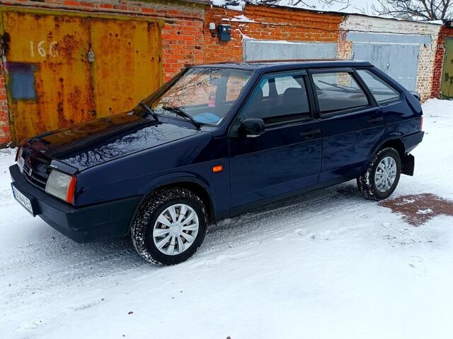 Синій ВАЗ 2109, об'ємом двигуна 1.5 л та пробігом 237 тис. км за 1300 $, фото 1 на Automoto.ua