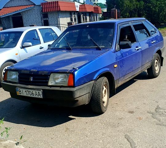 Синій ВАЗ 2109, об'ємом двигуна 1.5 л та пробігом 19 тис. км за 850 $, фото 1 на Automoto.ua