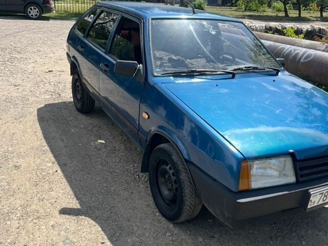 Синий ВАЗ 2109, объемом двигателя 1.5 л и пробегом 200 тыс. км за 830 $, фото 1 на Automoto.ua