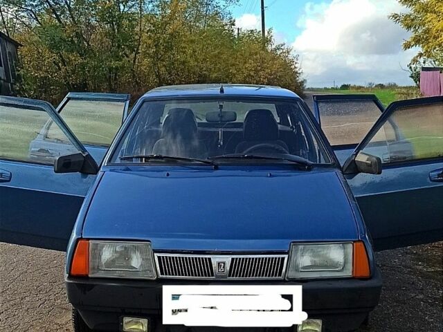 ВАЗ 2109 1997 в Кривом Роге на Automoto.ua Синий ВАЗ 2109, объемом двигателя 1.5 л и пробегом 64 тыс. км за 1350 $, фото 1 на Automoto.ua