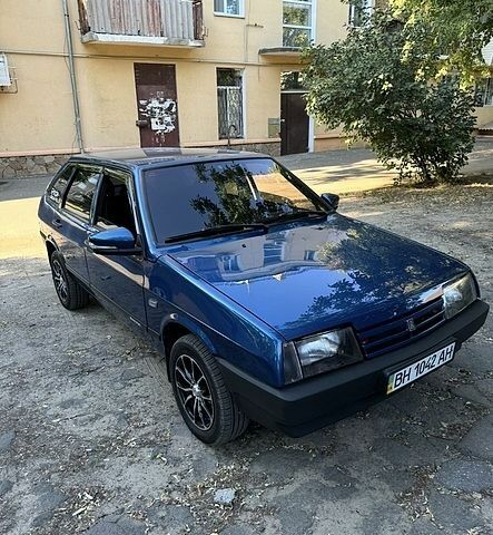 Синий ВАЗ 2109, объемом двигателя 1.5 л и пробегом 62 тыс. км за 4200 $, фото 1 на Automoto.ua