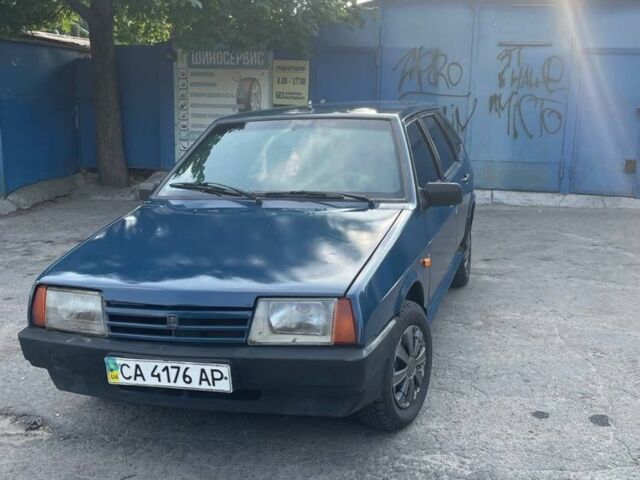 Синий ВАЗ 2109, объемом двигателя 1.5 л и пробегом 150 тыс. км за 900 $, фото 1 на Automoto.ua