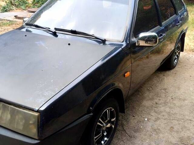 Синій ВАЗ 2109, об'ємом двигуна 1.5 л та пробігом 100 тис. км за 800 $, фото 1 на Automoto.ua