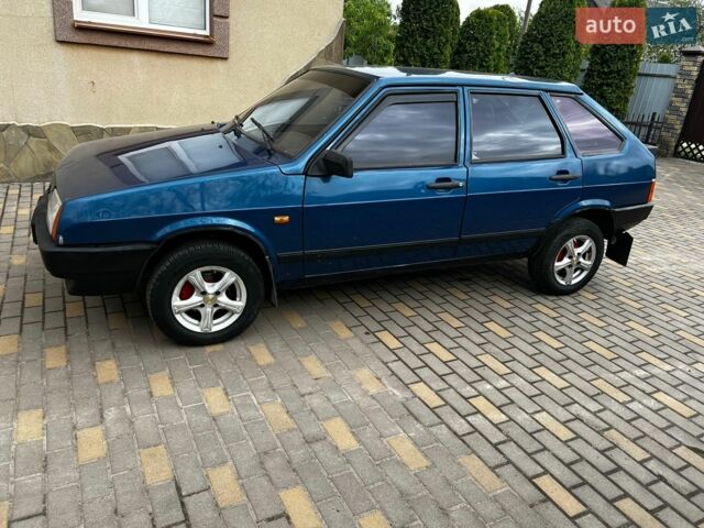 Синий ВАЗ 2109, объемом двигателя 1.5 л и пробегом 295 тыс. км за 1500 $, фото 1 на Automoto.ua