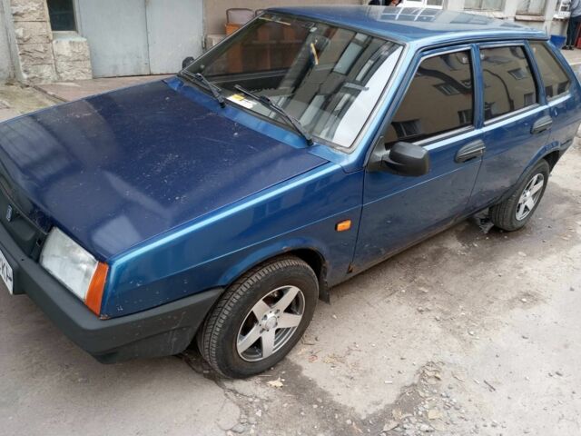 Синій ВАЗ 2109, об'ємом двигуна 1.5 л та пробігом 350 тис. км за 601 $, фото 1 на Automoto.ua