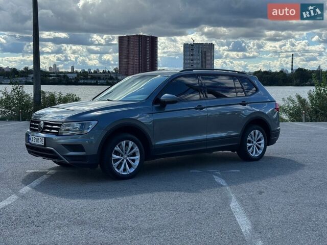 Синий ВАЗ 2109, объемом двигателя 1.5 л и пробегом 300 тыс. км за 700 $, фото 1 на Automoto.ua