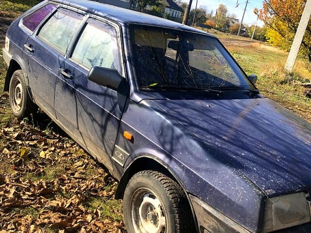 Синий ВАЗ 2109, объемом двигателя 1.5 л и пробегом 240 тыс. км за 650 $, фото 1 на Automoto.ua