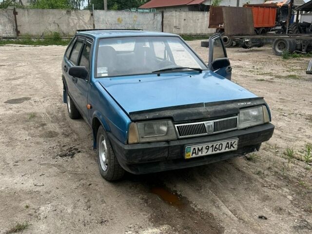 Синий ВАЗ 2109, объемом двигателя 1.5 л и пробегом 123 тыс. км за 590 $, фото 1 на Automoto.ua