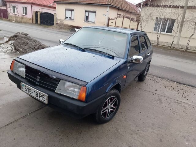 Синий ВАЗ 2109, объемом двигателя 0 л и пробегом 200 тыс. км за 1000 $, фото 1 на Automoto.ua