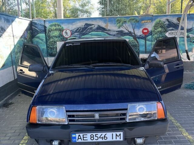 Синий ВАЗ 2109, объемом двигателя 0 л и пробегом 220 тыс. км за 1628 $, фото 1 на Automoto.ua
