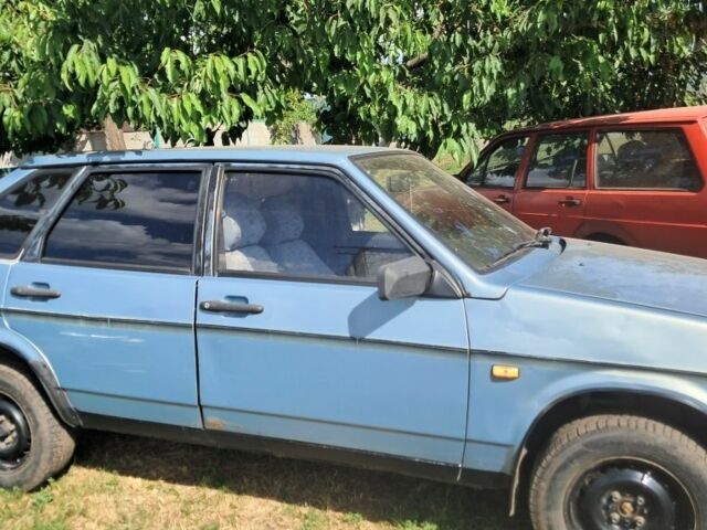 Синий ВАЗ 2109, объемом двигателя 1 л и пробегом 246 тыс. км за 895 $, фото 1 на Automoto.ua