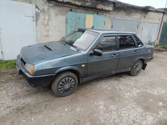 Синий ВАЗ 2109, объемом двигателя 1.5 л и пробегом 2 тыс. км за 1200 $, фото 1 на Automoto.ua