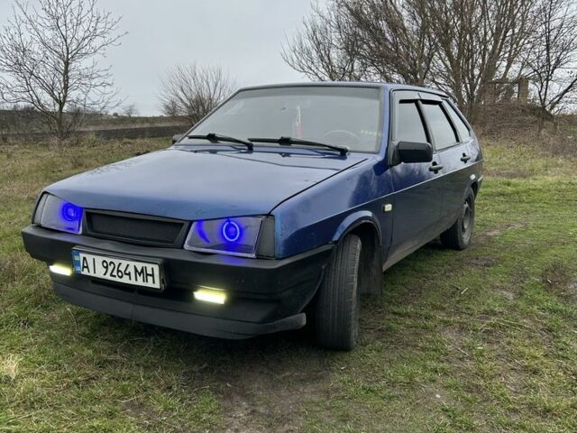 Синій ВАЗ 2109, об'ємом двигуна 1.5 л та пробігом 128 тис. км за 2000 $, фото 1 на Automoto.ua