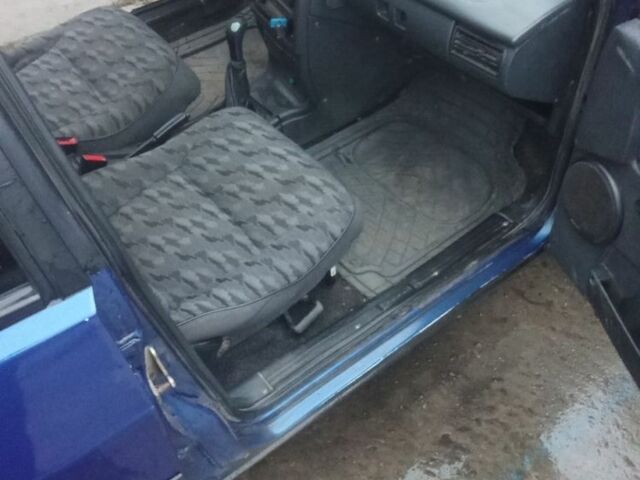 Синій ВАЗ 2109, об'ємом двигуна 1.5 л та пробігом 120 тис. км за 1300 $, фото 1 на Automoto.ua