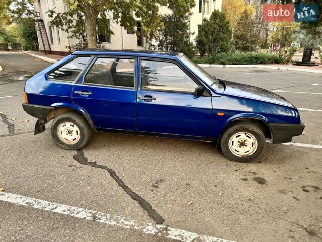 Синій ВАЗ 2109, об'ємом двигуна 1.5 л та пробігом 240 тис. км за 1800 $, фото 1 на Automoto.ua