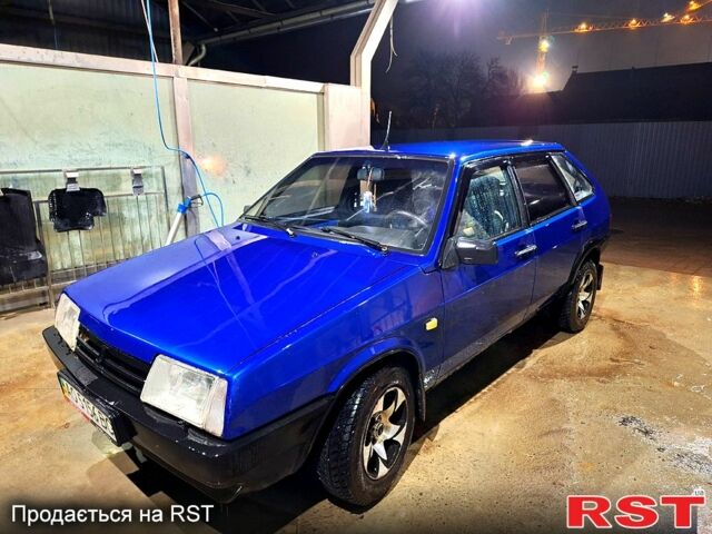 Синій ВАЗ 2109, об'ємом двигуна 1.5 л та пробігом 202 тис. км за 1000 $, фото 1 на Automoto.ua