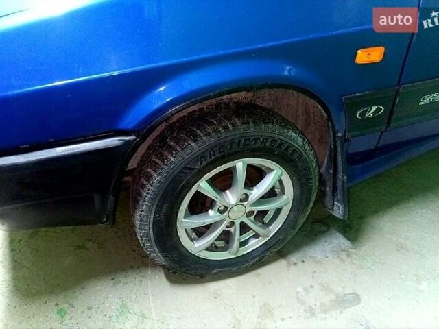 Синій ВАЗ 2109, об'ємом двигуна 1.5 л та пробігом 241 тис. км за 1600 $, фото 1 на Automoto.ua