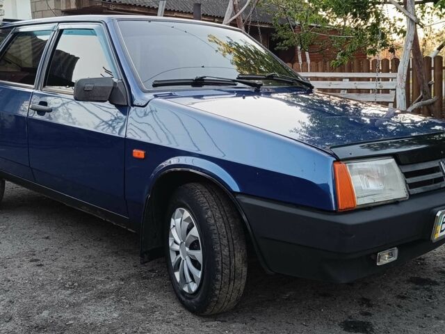 Синий ВАЗ 2109, объемом двигателя 1.5 л и пробегом 348 тыс. км за 1900 $, фото 1 на Automoto.ua