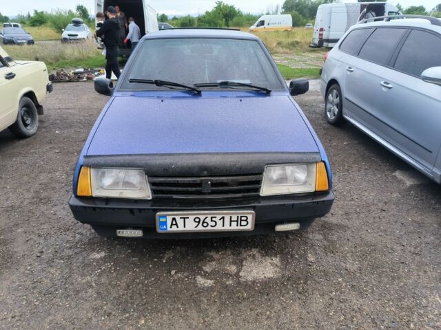 Синий ВАЗ 2109, объемом двигателя 1.5 л и пробегом 248 тыс. км за 1200 $, фото 1 на Automoto.ua