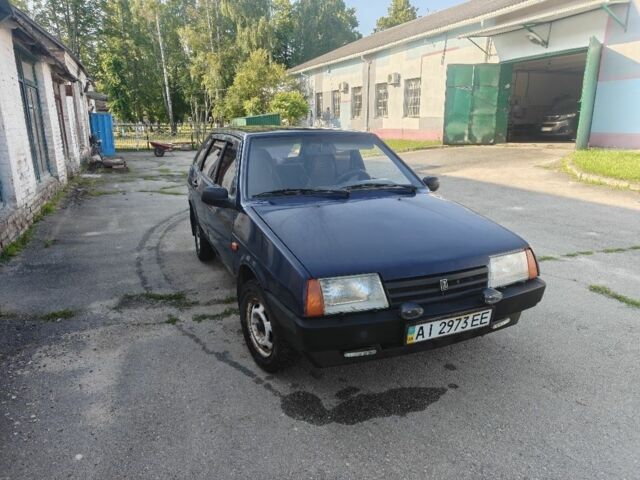 Синій ВАЗ 2109, об'ємом двигуна 1.5 л та пробігом 245 тис. км за 626 $, фото 1 на Automoto.ua