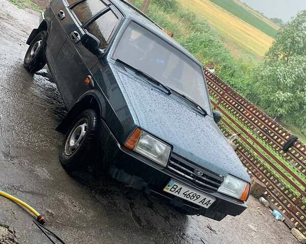 Синий ВАЗ 2109, объемом двигателя 0 л и пробегом 165 тыс. км за 2000 $, фото 1 на Automoto.ua