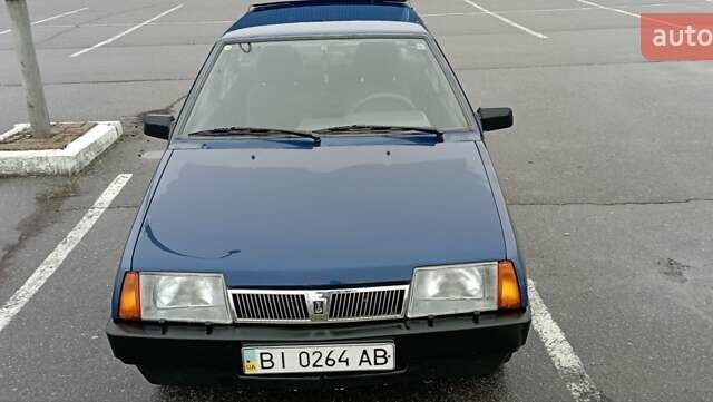 Синий ВАЗ 2109, объемом двигателя 1.5 л и пробегом 214 тыс. км за 1600 $, фото 1 на Automoto.ua