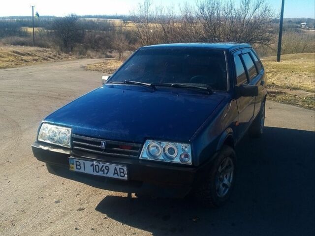 Синий ВАЗ 2109, объемом двигателя 1.5 л и пробегом 250 тыс. км за 1558 $, фото 1 на Automoto.ua