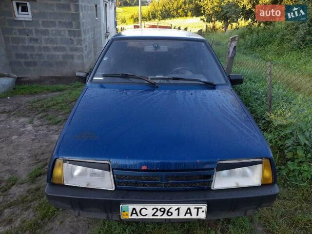 Синий ВАЗ 2109, объемом двигателя 1.5 л и пробегом 190 тыс. км за 1100 $, фото 1 на Automoto.ua