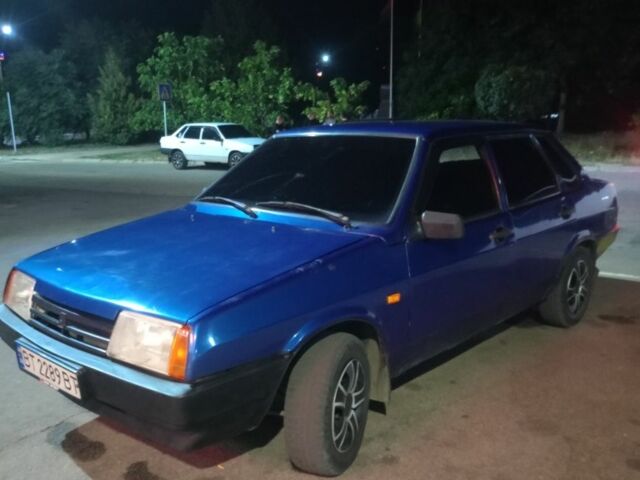 Синий ВАЗ 2109, объемом двигателя 1.5 л и пробегом 285 тыс. км за 1100 $, фото 1 на Automoto.ua