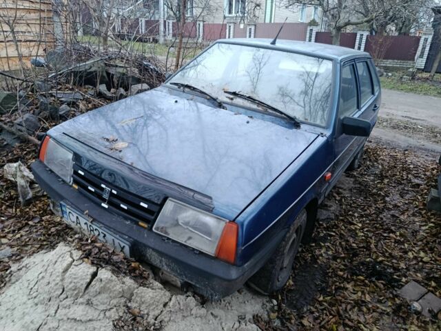 Синій ВАЗ 2109, об'ємом двигуна 1.5 л та пробігом 250 тис. км за 355 $, фото 1 на Automoto.ua