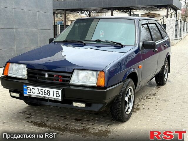 Синий ВАЗ 2109, объемом двигателя 1.5 л и пробегом 211 тыс. км за 1400 $, фото 1 на Automoto.ua