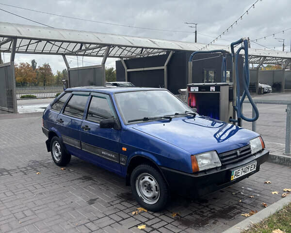 Синий ВАЗ 2109, объемом двигателя 1.5 л и пробегом 190 тыс. км за 2000 $, фото 1 на Automoto.ua