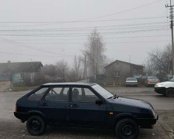 Синий ВАЗ 2109, объемом двигателя 1.5 л и пробегом 132 тыс. км за 1500 $, фото 1 на Automoto.ua