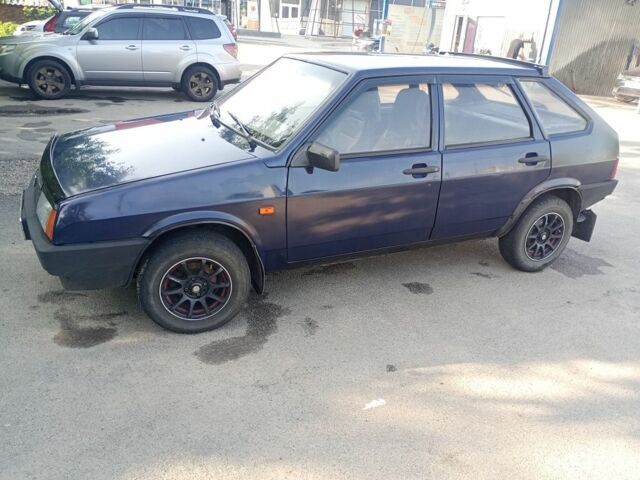 Синий ВАЗ 2109, объемом двигателя 1.5 л и пробегом 162 тыс. км за 2000 $, фото 1 на Automoto.ua