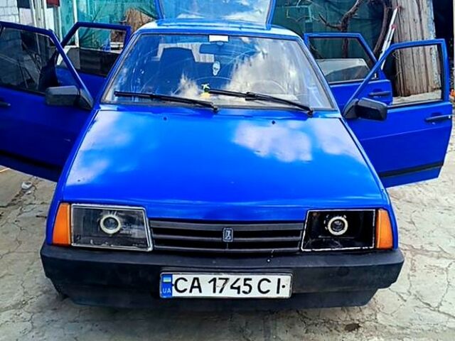 Синій ВАЗ 2109, об'ємом двигуна 1.5 л та пробігом 200 тис. км за 800 $, фото 1 на Automoto.ua