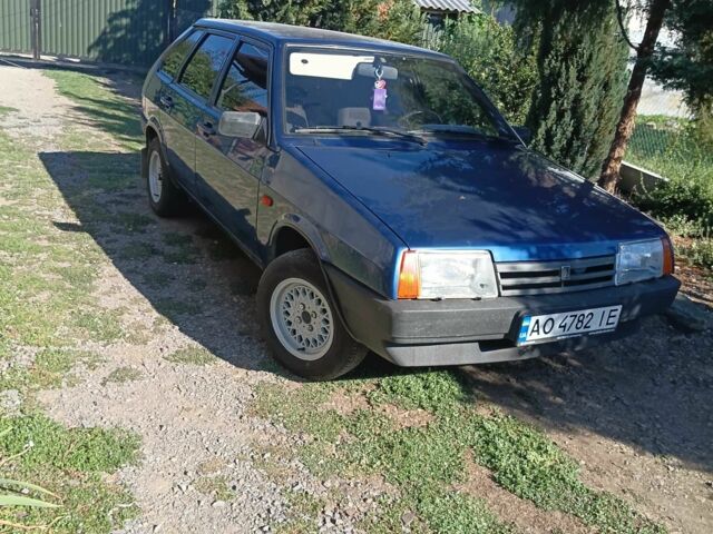 Синій ВАЗ 2109, об'ємом двигуна 1.5 л та пробігом 444 тис. км за 2003 $, фото 1 на Automoto.ua