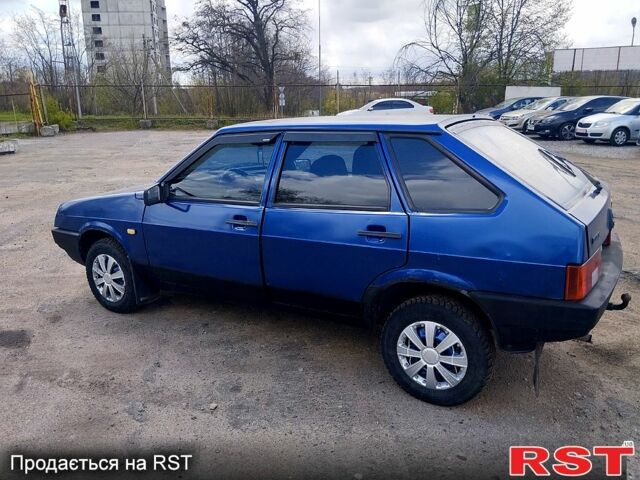Синий ВАЗ 2109, объемом двигателя 1.5 л и пробегом 190 тыс. км за 900 $, фото 1 на Automoto.ua