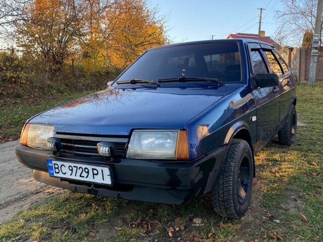 Синий ВАЗ 2109, объемом двигателя 1.5 л и пробегом 180 тыс. км за 1500 $, фото 1 на Automoto.ua