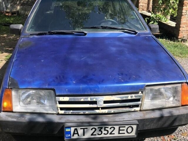 Синий ВАЗ 2109, объемом двигателя 1.6 л и пробегом 200 тыс. км за 800 $, фото 1 на Automoto.ua