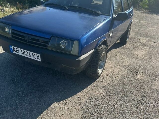 Синий ВАЗ 2109, объемом двигателя 1.6 л и пробегом 260 тыс. км за 1600 $, фото 1 на Automoto.ua